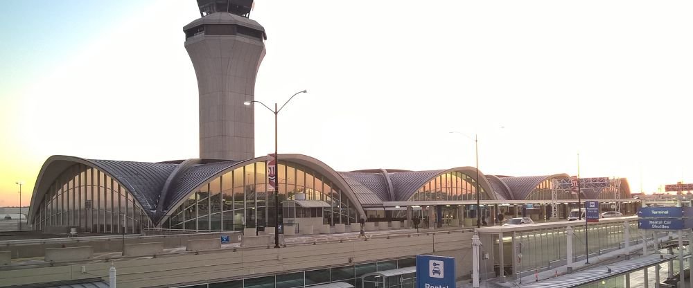 Lufthansa Airlines STL Terminal – St. Louis Lambert International Airport